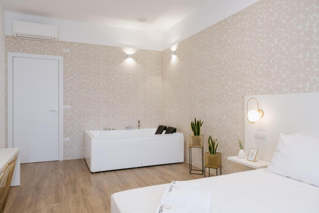 Hotel Porta D'Oro Charming House Alghero Exterior foto